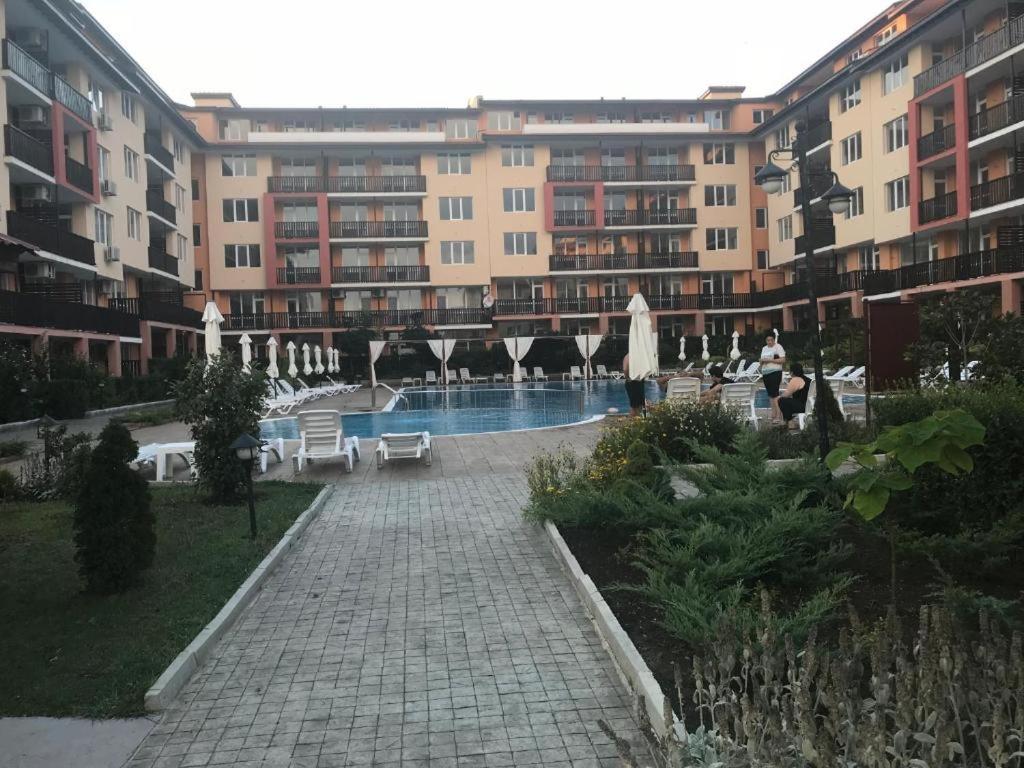 Апартаменти Кралеви В Шато Ахелой Buitenkant foto